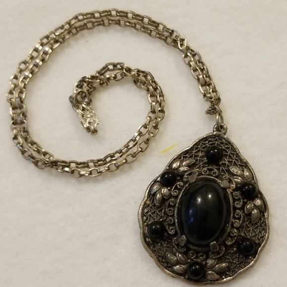 Silver Color Filigree Teardrop Costume Necklace - Picture 5 of 8